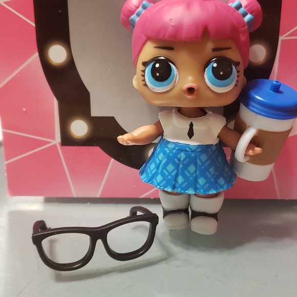 🌹 Lol Surprise Teacher's Pet Doll Series 1 Wave 1 - Picture 1 of 3